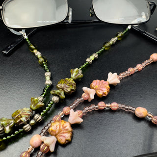 Whimsical Glasses Chain Class