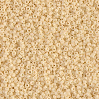 15/0 Opaque Dark Cream Miyuki Seed Bead 15-492 10g
