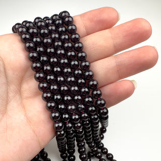 Garnet 6mm 15.5in Round