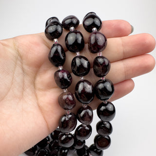 Red Garnet 11-13x13-16mm Nuggets 15in Strand