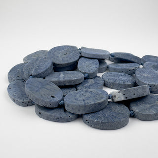 Blue Sponge Coral 14-15.5x20-24mm Ovals 15in Strand