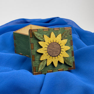 Tiny Treasure Box Flowers