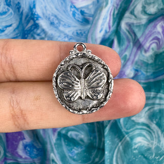 20mm Butterfly Pendant Hammered - silver