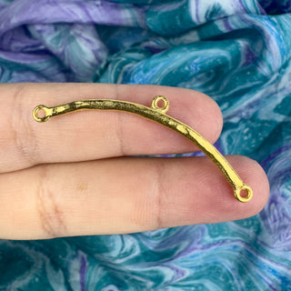 45mm Textured Curved Connector Bar - 3 Rings - gold
