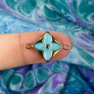 17.5mm Monogram Connector Non-Tarnish Gold - Blue