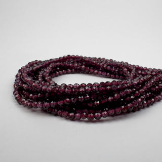 Garnet 2.5mm Round Faceted 15in Strand