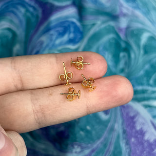 4mm Flat Pad Post w/ Backs - 4 Pack - Gold