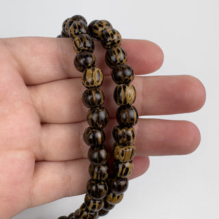 8.5mm Palmwood (Dark) Round 15.5in Strand