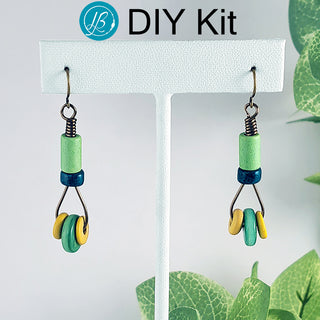 Cover of DIY green and yellow beaded earrings kit.