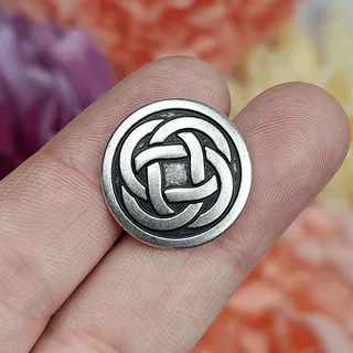 Celtic Knot Button 20mm, Antique Silver
