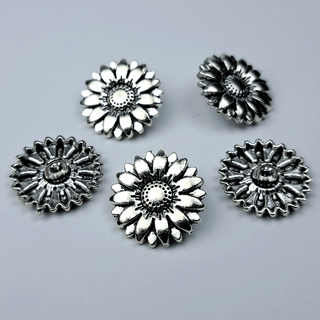 Sunflower Button 18mm, Silver Tone